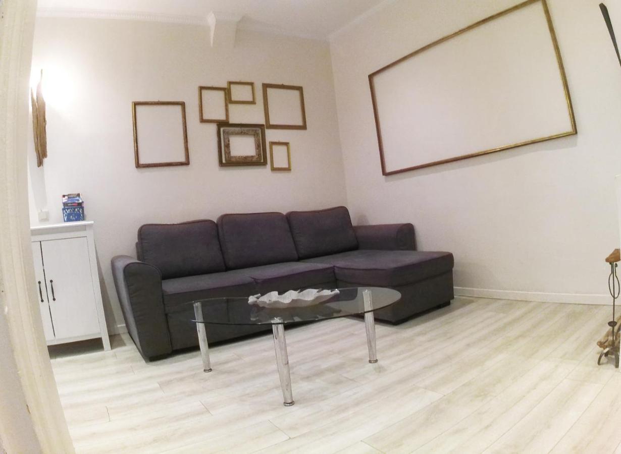 Apartment In The Heart Of Nizza Esterno foto