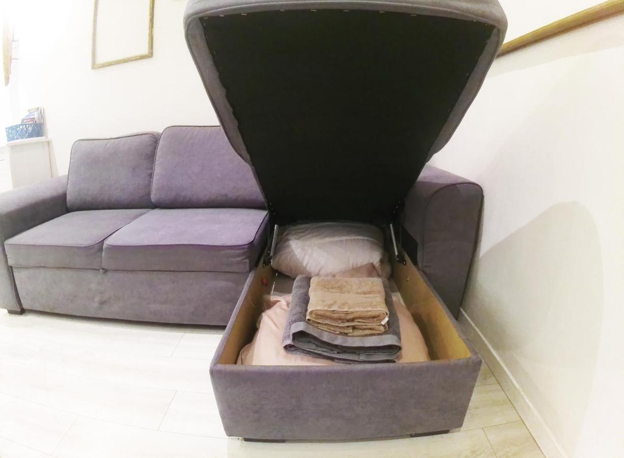 Apartment In The Heart Of Nizza Esterno foto